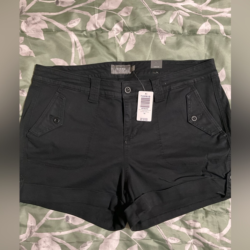 Torrid brand shorts